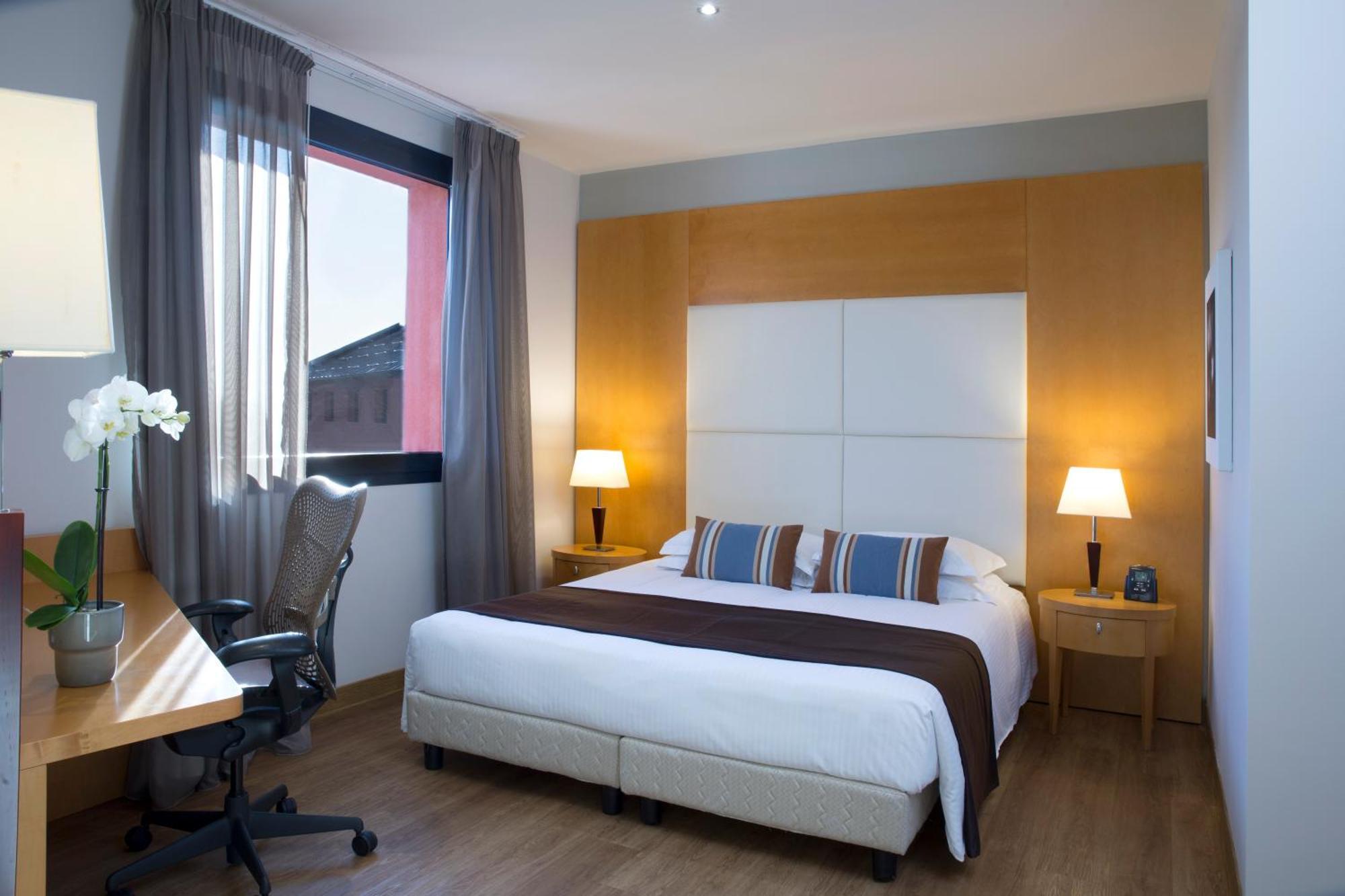 Dolce By Wyndham Milan Malpensa Hotel Somma Lombardo Exterior photo